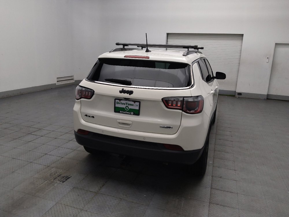 Used 2018 Jeep Compass Latitude w/ Popular Equipment Group AWD/4WD image 7