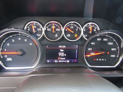 Used 2022 Chevrolet Silverado 3500 LT w/ Convenience Package AWD/4WD image 24