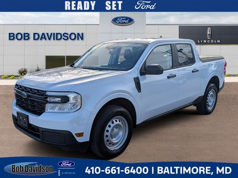 Certified 2024 Ford Maverick XL image 1