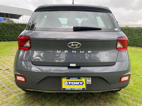 New 2026 Hyundai Venue SEL FWD image 24