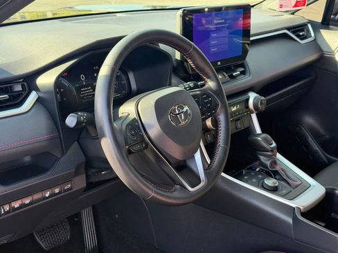 Used 2025 Toyota RAV4 XSE w/ Weather Package AWD/4WD image 10
