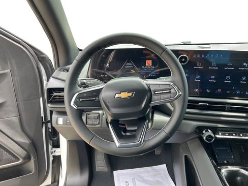 New 2026 Chevrolet Silverado EV LT image 12