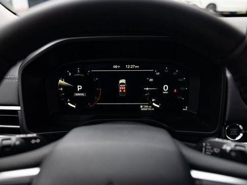 New 2026 Mitsubishi Outlander SE AWD/4WD image 12