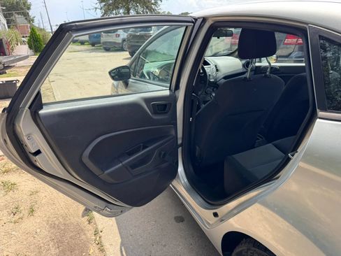Used 2019 Ford Fiesta S FWD image 17