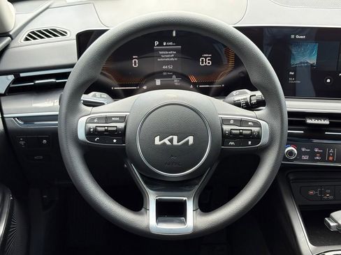 New 2026 Kia K5 LXS image 31