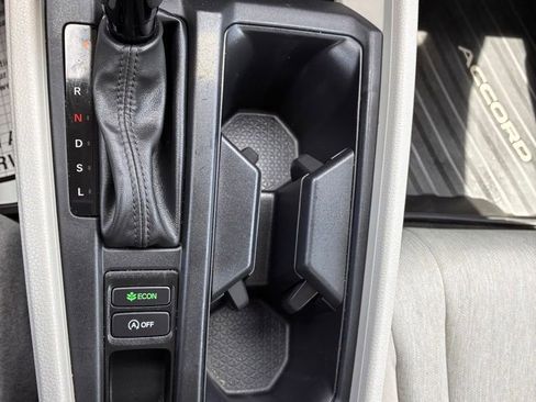 Used 2023 Honda Accord EX image 31