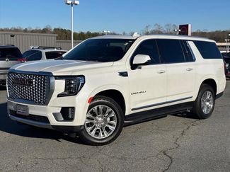 Used 2022 GMC Yukon XL Denali video 2