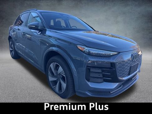 Used 2025 Audi Q6 e-tron Premium Plus w/ Premium Plus image 7