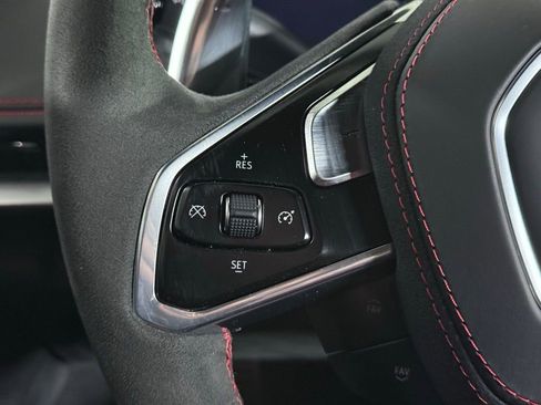 Used 2021 Chevrolet Corvette Stingray Premium Cpe w/ Z51 Performance Package image 34