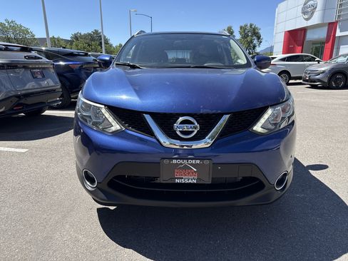Used 2017 Nissan Rogue Sport SV w/ SV All-Weather Package AWD/4WD image 7