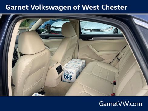 Used 2015 Volkswagen Passat TDI SE FWD image 13