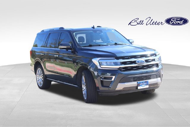 Certified 2024 Ford Expedition Limited RWD image 3