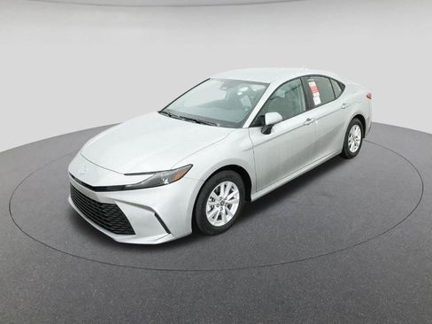 New 2026 Toyota Camry LE image 1
