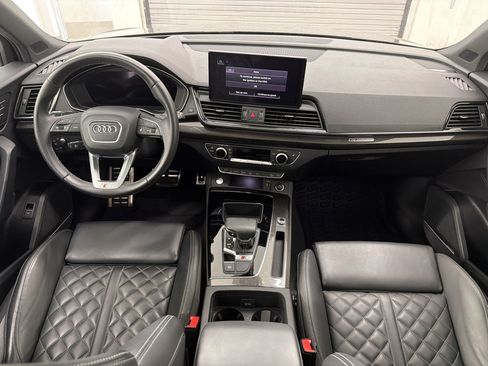 Used 2023 Audi SQ5 Prestige w/ Prestige Package AWD/4WD image 14