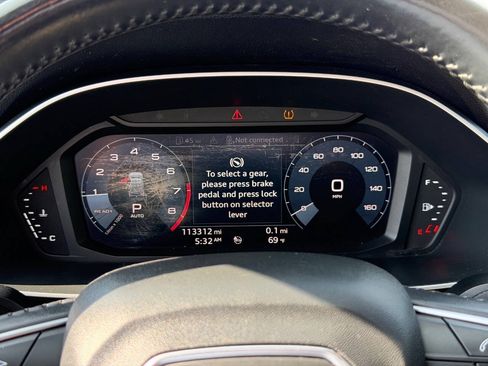 Used 2020 Audi Q3 2.0T Premium AWD/4WD image 34