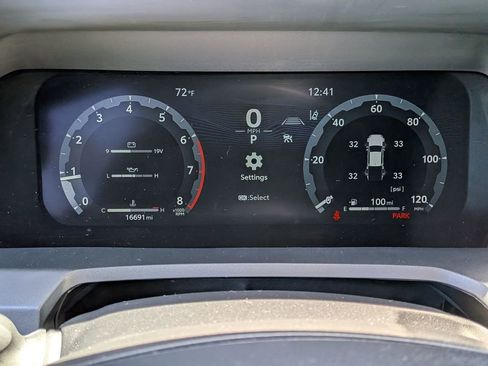 Used 2024 Toyota Tacoma TRD Sport RWD image 11