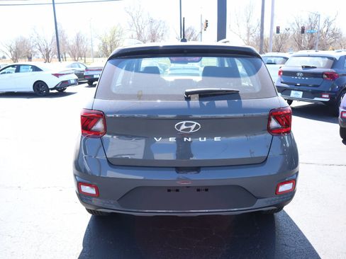 New 2026 Hyundai Venue SEL FWD image 20