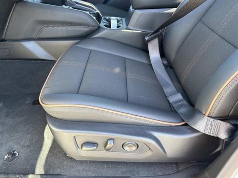 Used 2026 GMC Canyon AT4 image 16