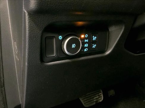 New 2025 Ford Ranger XL image 18