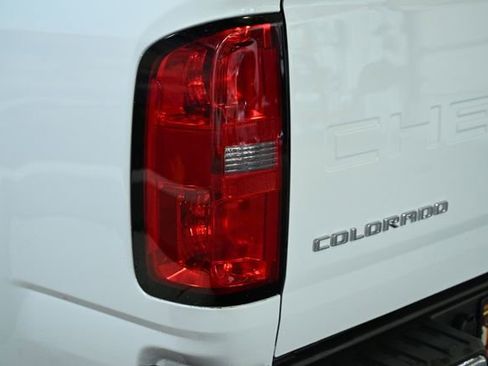 Used 2022 Chevrolet Colorado W/T w/ WT Convenience Package image 17