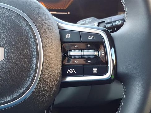 Used 2025 Kia Sorento S w/ Panoramic Sunroof Package image 32