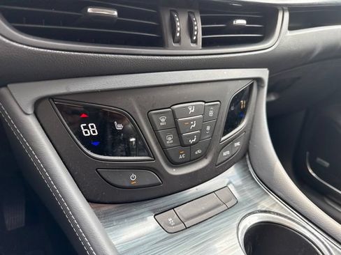 Used 2020 Buick Envision Premium w/ LPO, Active Package AWD/4WD image 16