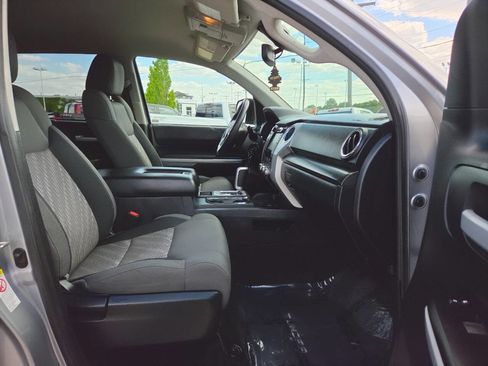 Used 2018 Toyota Tundra SR5 w/ TRD Off Road Package AWD/4WD image 36