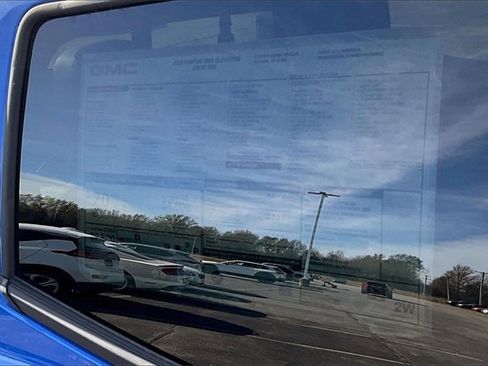 New 2026 GMC Canyon Elevation w/ Convenience Package image 14