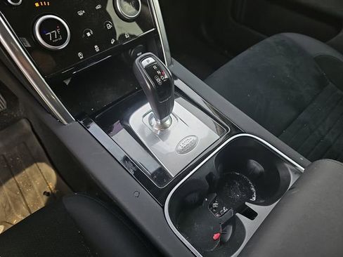 Used 2020 Land Rover Discovery Sport S image 21
