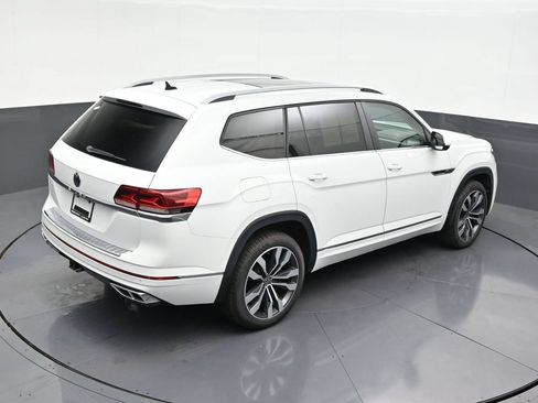 Used 2021 Volkswagen Atlas SEL R-Line FWD image 19
