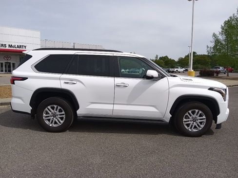 Used 2025 Toyota Sequoia SR5 RWD image 2