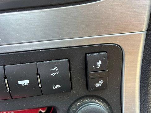 Used 2010 GMC Acadia SLT AWD/4WD image 18