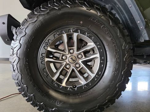 Used 2024 Jeep Wrangler Unlimited Rubicon 392 AWD/4WD image 29