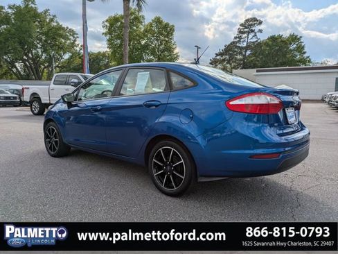 Used 2019 Ford Fiesta SE image 5