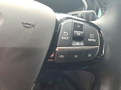 Used 2025 Ford Escape Platinum image 20