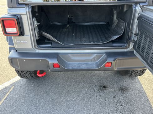 Used 2023 Jeep Wrangler Unlimited Rubicon w/ Xtreme 35 Tire Package image 20