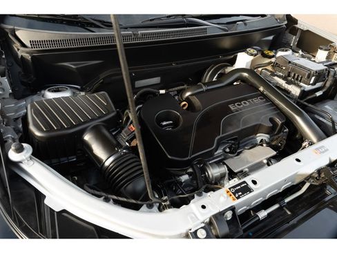 Used 2018 Chevrolet Equinox LT w/ Sun & Infotainment Package image 33