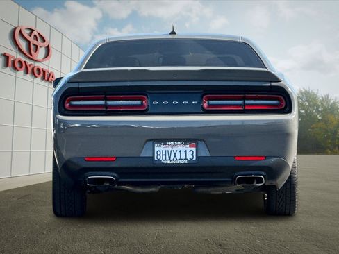 Used 2018 Dodge Challenger SXT Plus RWD image 4