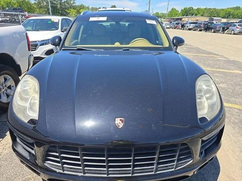 Used 2015 Porsche Macan S w/ Premium Package Plus AWD/4WD image 2