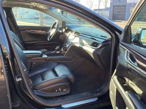 Used 2014 Cadillac XTS Luxury image 20