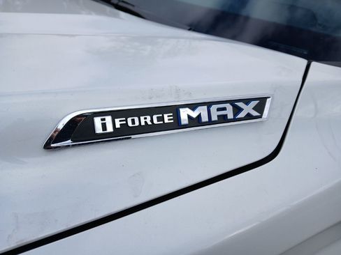 New 2026 Toyota Tundra Platinum image 18