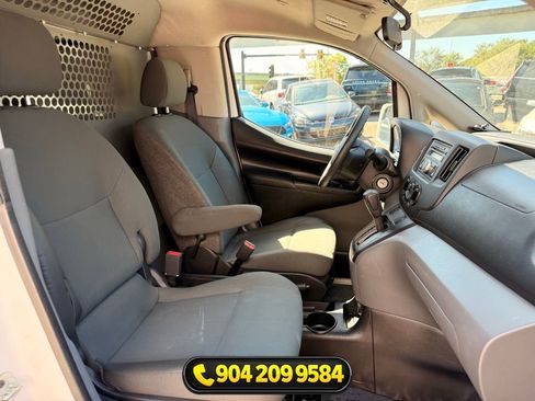 Used 2014 Nissan NV200 SV w/ Exterior Appearance Package FWD image 29