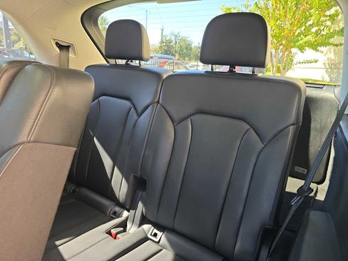 Used 2018 Audi Q7 3.0T Prestige w/ Prestige Package image 13