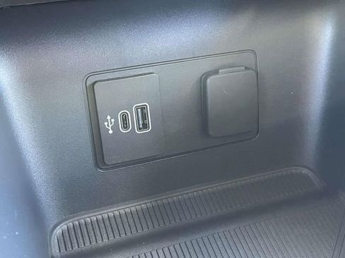 New 2026 Ford Explorer Active image 21