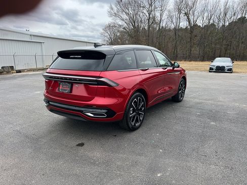 New 2026 Lincoln Nautilus Reserve image 6