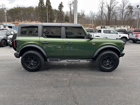 Used 2024 Ford Bronco Wildtrak image 5