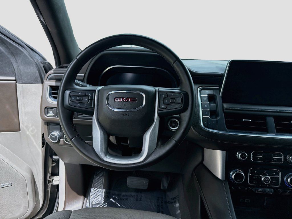 Used 2023 GMC Yukon SLT RWD image 24