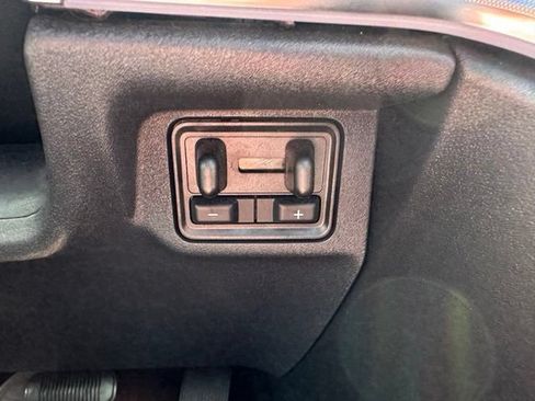 Used 2025 Ford Expedition Tremor AWD/4WD image 37