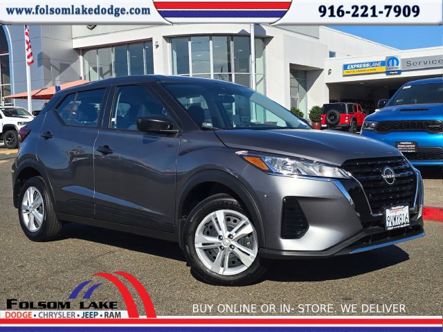Used 2025 Nissan Kicks Play S FWD image 1