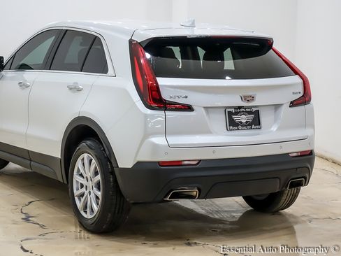 Used 2023 Cadillac XT4 Luxury image 9
